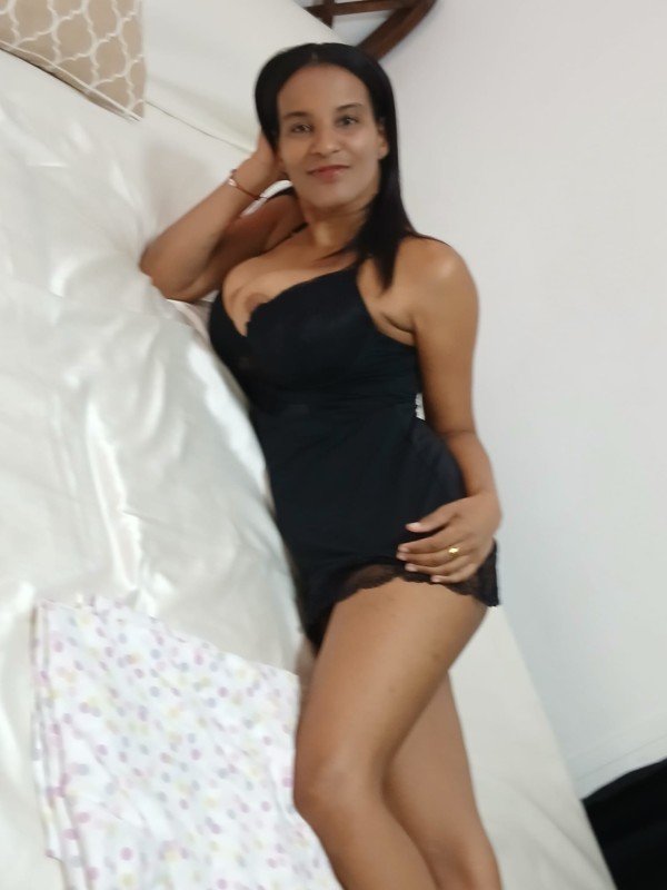 LOLA- VICIO Y PLACER- VICE AND PLEASURE