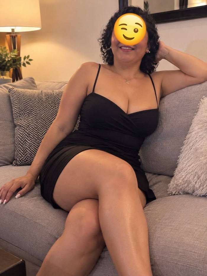 DELICIOSA ARDIENTE CACHONDA COMPLACIENTE