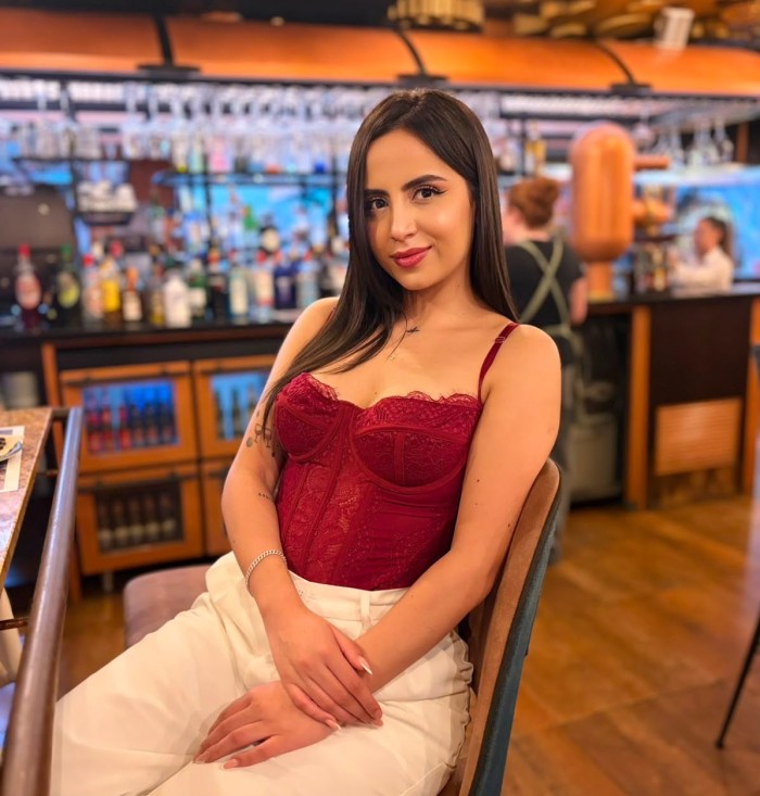 SOY VALERY, COLOMBIANA QUE CUMPLE TUS FANTASÍAS