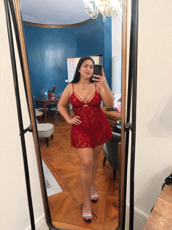 SOY JESSICA, VENEZOLANA ARDIENTE Y LISTA PARA TI