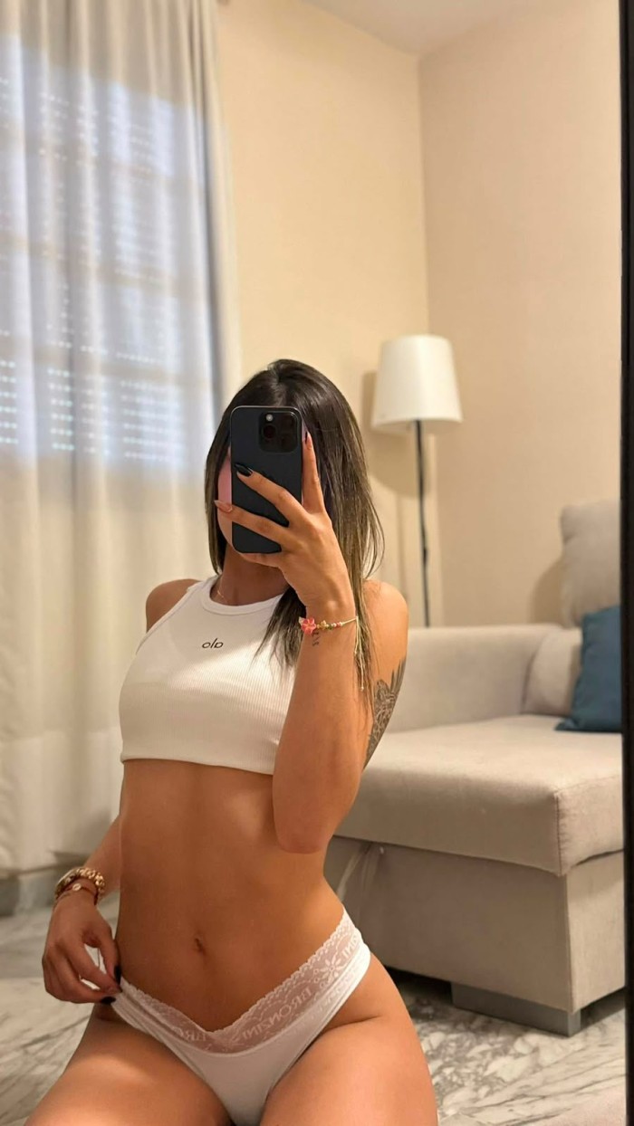 SOY ANTONELLA, COLOMBIANA DISCRETA Y ARDIENTE