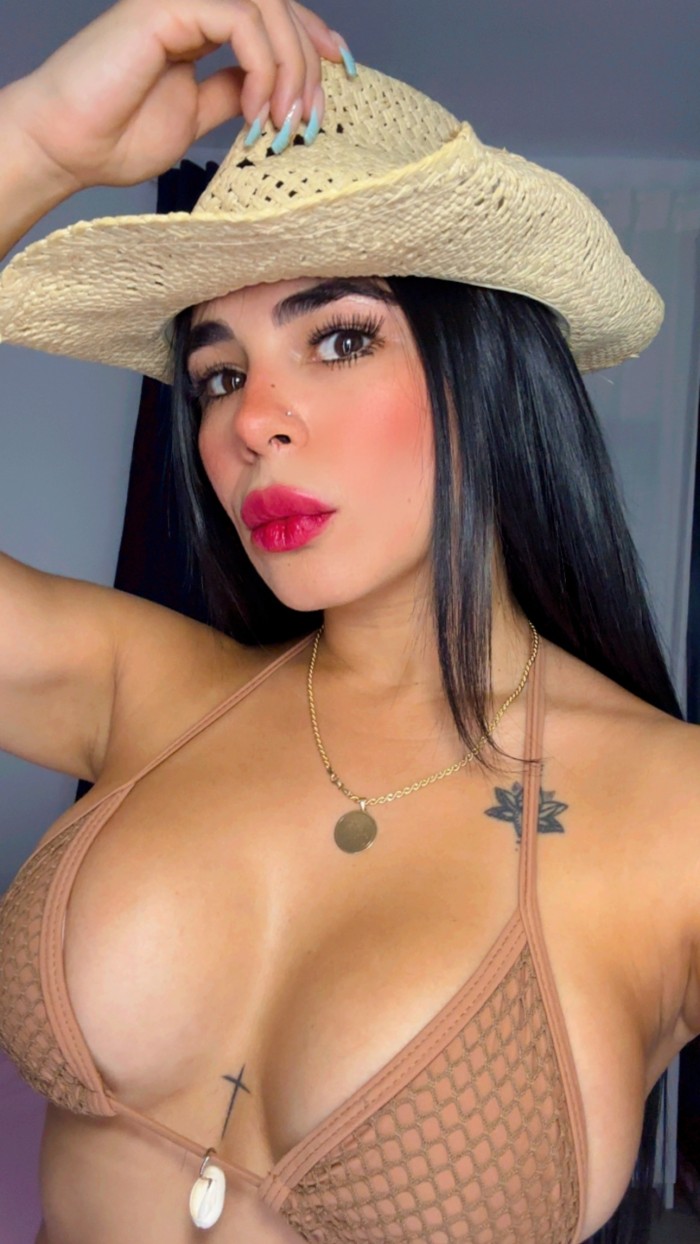 Valentina Latina Novedad