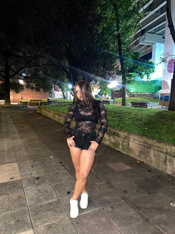 Soy Mía joven fiestera