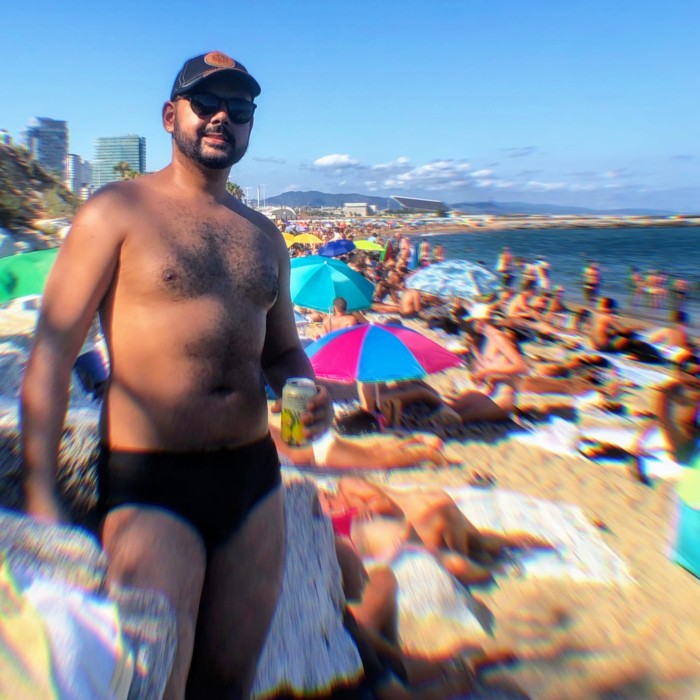 Enric el Brasileño Fiestero Peludito en Gijón