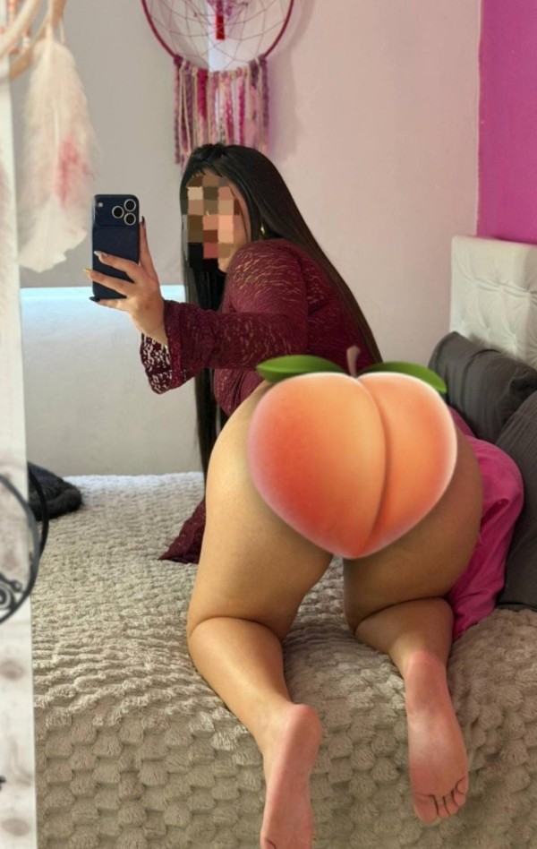 Jovencita Excitante Y Ardiente, De Paso Por La Ciudad