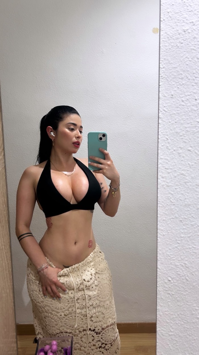 ESCORT CARIÑOSA SENSUAL ADICTIVA COMPLACIENTE
