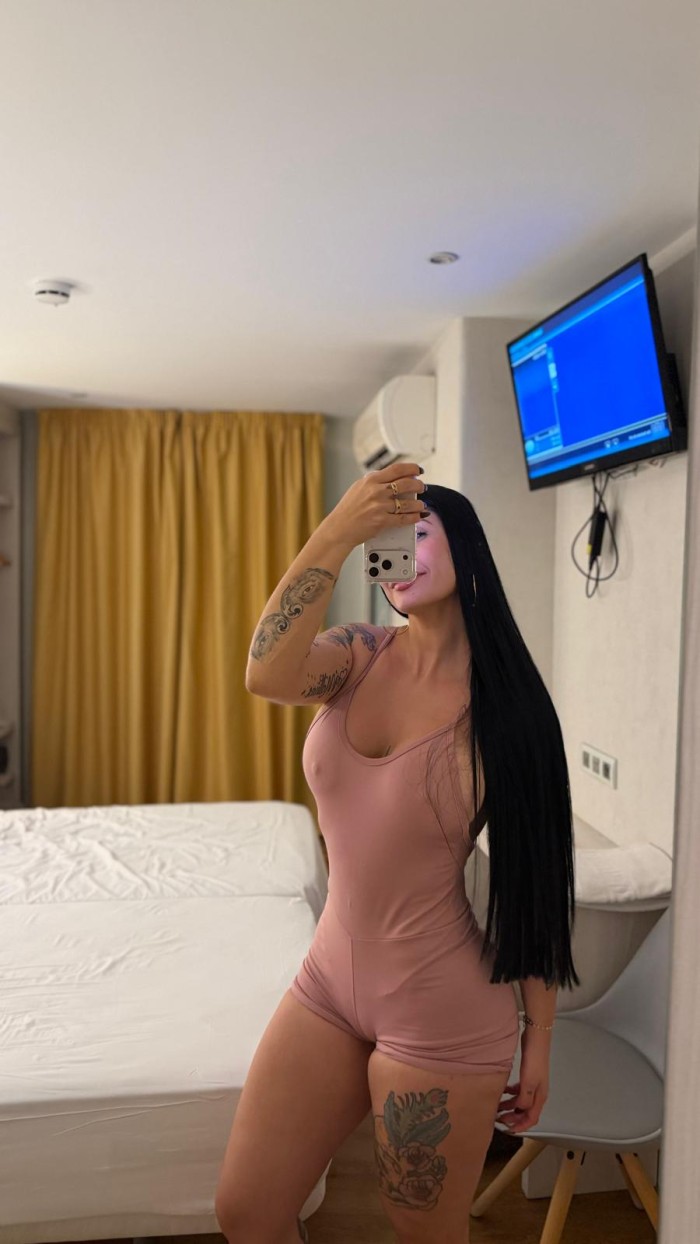SENSUAL ESCORT ARDIENTE FIESTERA A TOPE