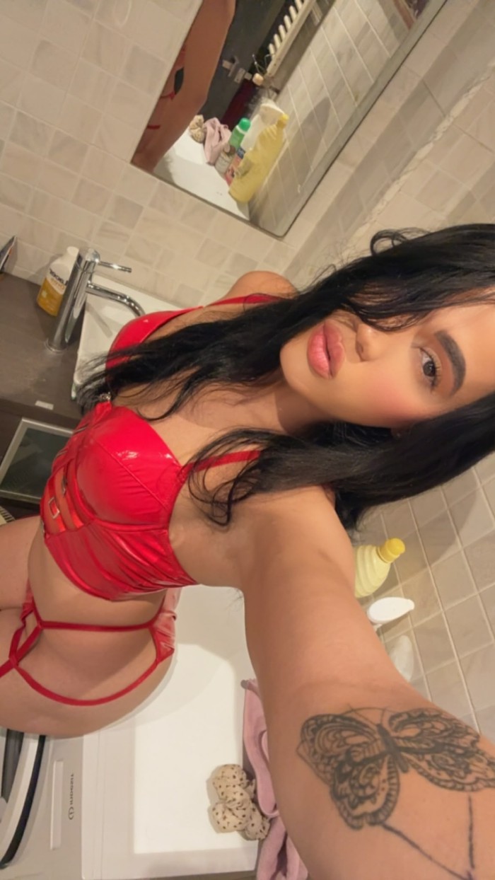 MIA MILANI DIOSA TRANS BRAZIL PARA GOZAR BIEN RICO