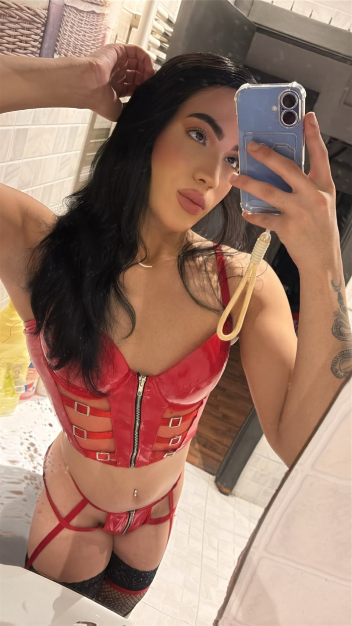 MIA MILANI DIOSA TRANS BRAZIL PARA GOZAR BIEN RICO