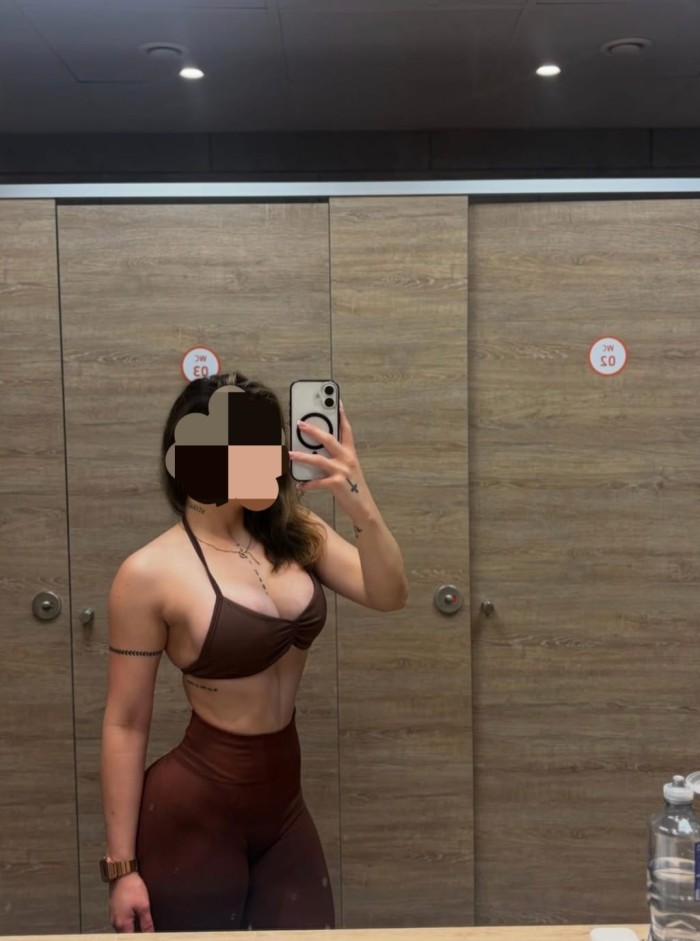 DE VUELTA POR TU ZONA , VIVETE UNA PORNO CONMIGO