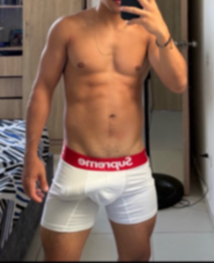 NUEVO LATINO!! TONY VERSÁTIL DISPONIBLE 24/7 POLLO