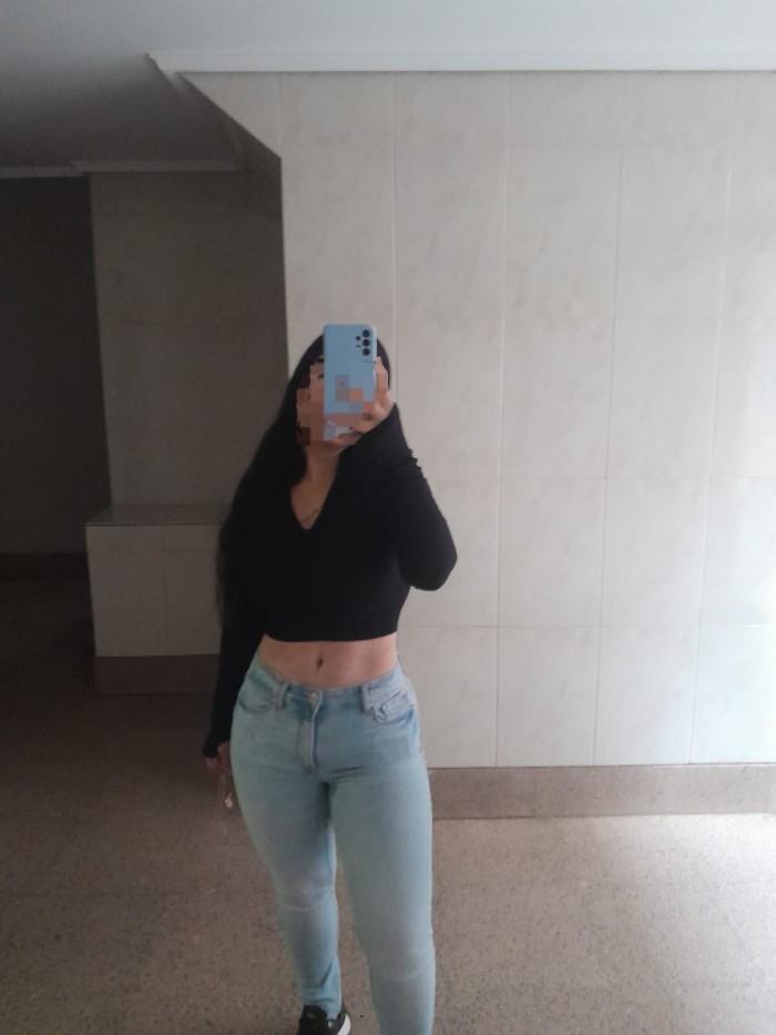 SEXY MODELO COLOMBIANA DE ENSUEÑO RECIEN LLEGADA A LA ZONA DE LOGROÑO