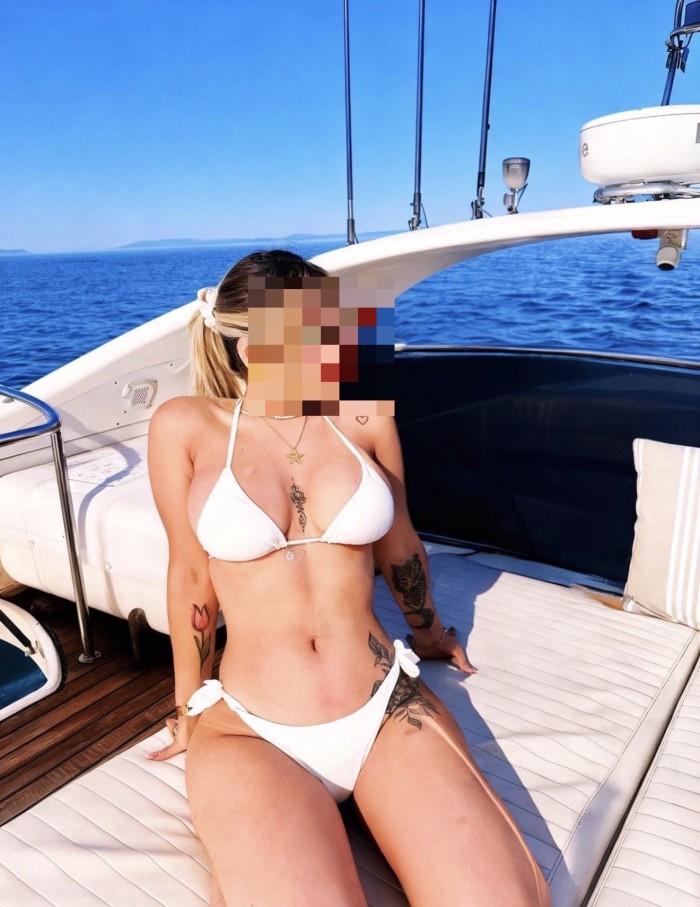 Exclusiva colombiana rubia preciosa en Colmenar