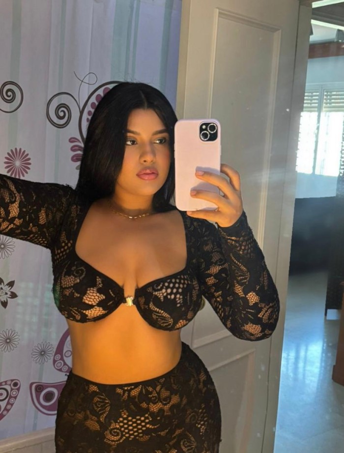 SOFIA CON GANAS DE JUGAR NOVEDAD EN BORMUJOS