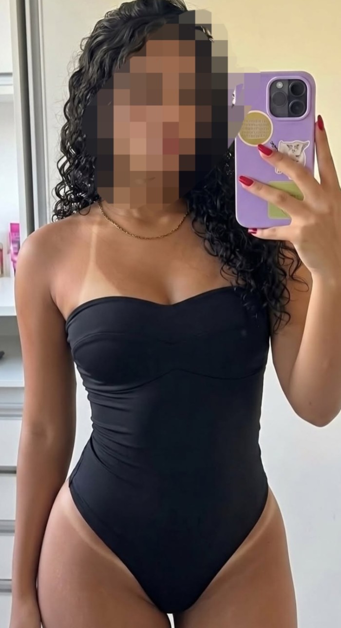 JOVENCITA ..PRIMERA VEZ EN BURELA …LLAMAME.