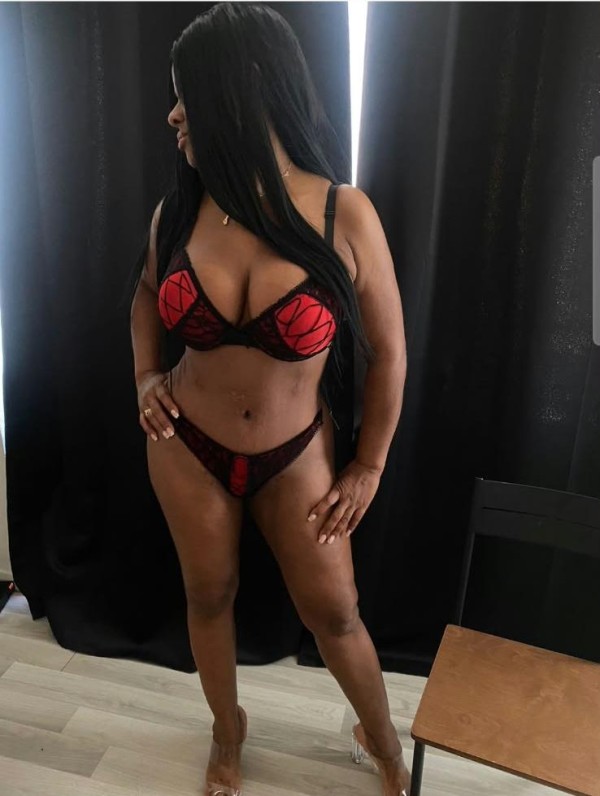 LETICIA NOVEDAD ** DIOSA DEL PLACER TODA PARA TI