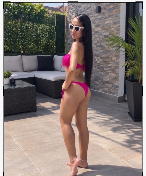 HERMOSA JOVENCITA DELGADITA FOTOS REALES