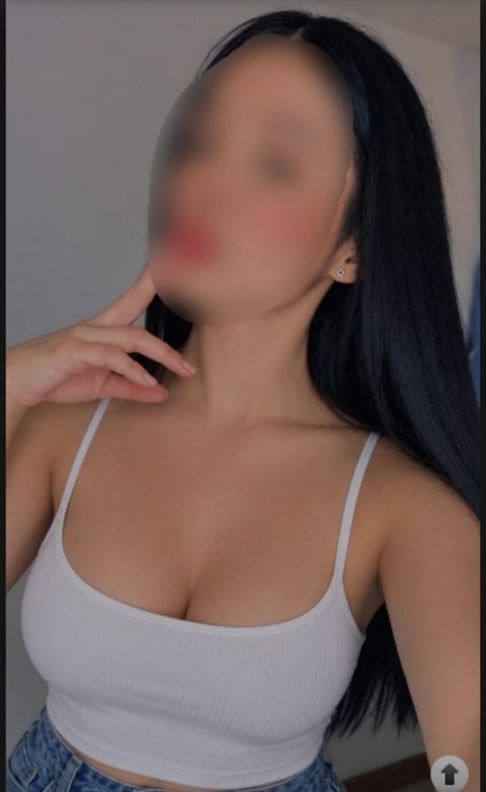 TANIA MORENAZA EN SALAMANCA DE REGRESO FIESTERA!