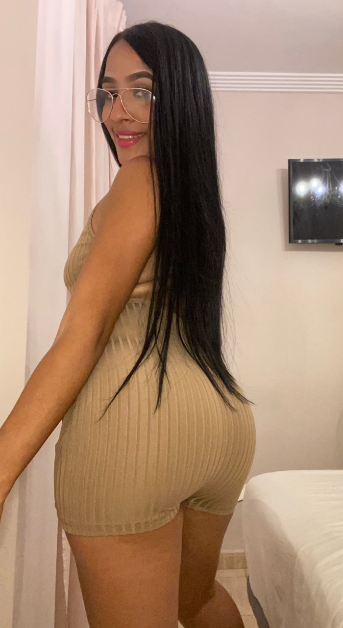 COQUETA, DIVERTIDA Y ENCANTADORA 642389912