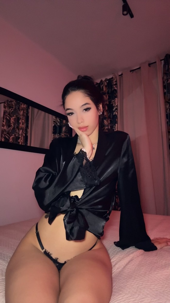 EXY MUÑEQUITA DISPUESTA A COMPLACERTE, 613786480