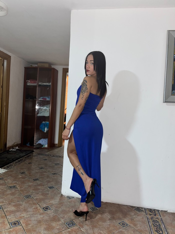 HERMOSA SENSUAL APASIONADA DESEOSA DE SEXO