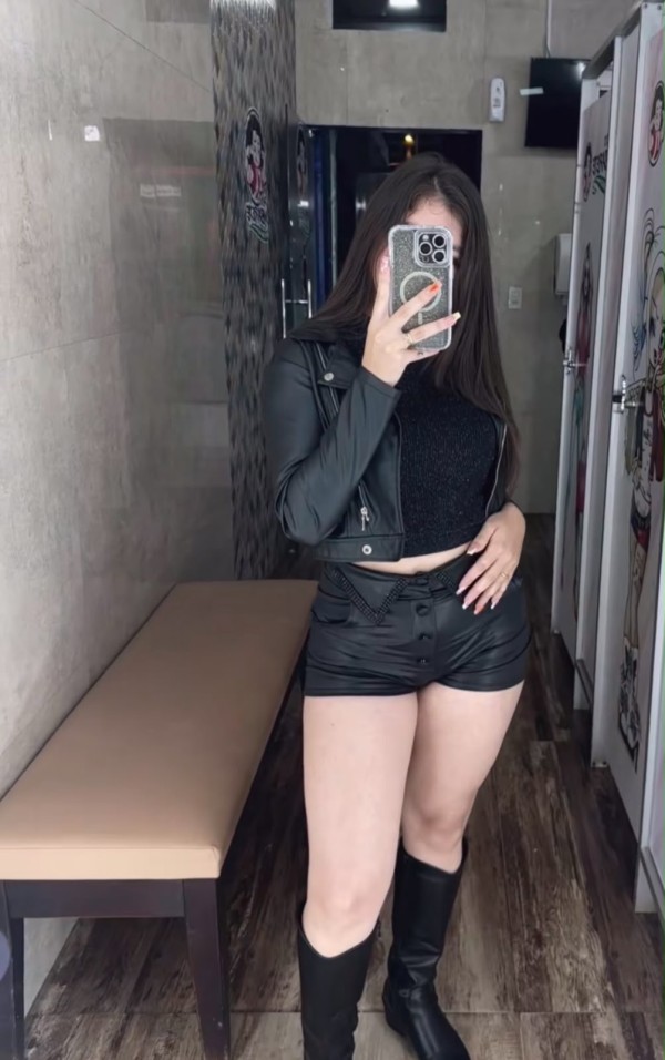 Ardiente chica fiestera en VILAGARCIA NOVEDAD