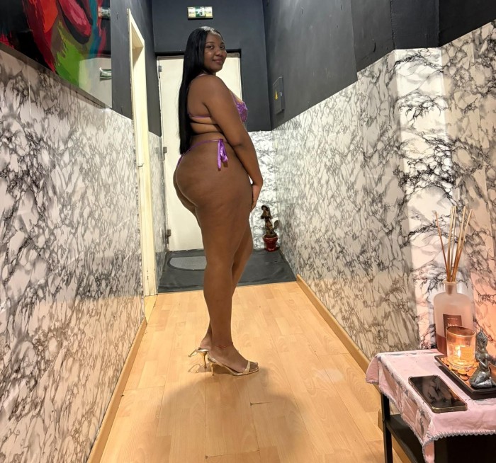 VISITAME QUE TENGO MUCHAS GANAS DE UN SEXO APASION