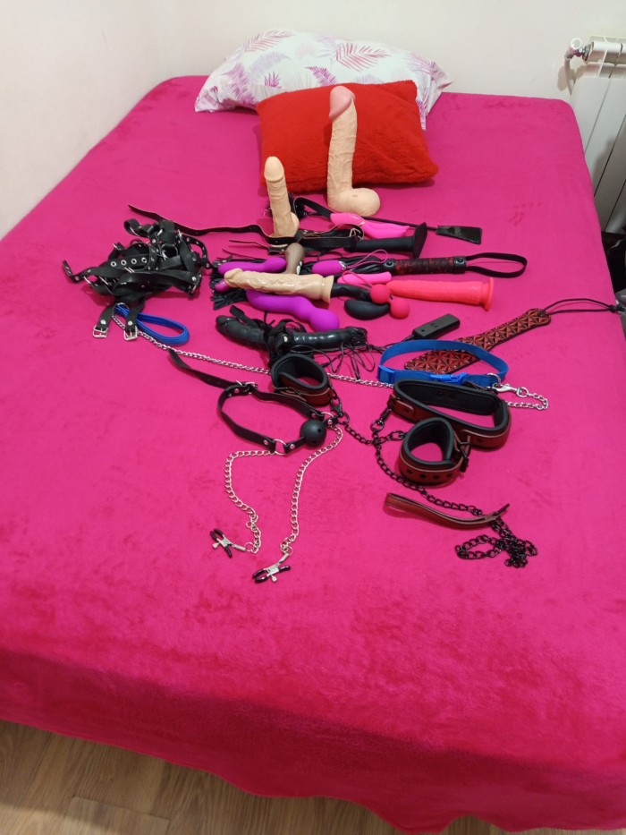CULONA FIESTERA PRUEBA MI COÑITO Y DELEITATE