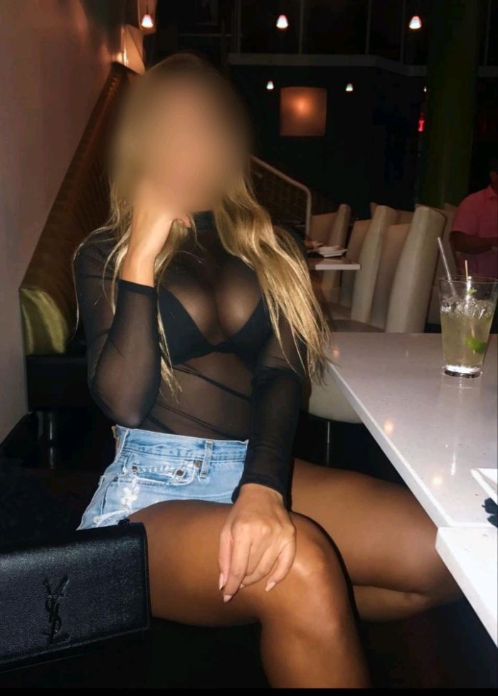 Novedad Rubia Exotica y Sensual