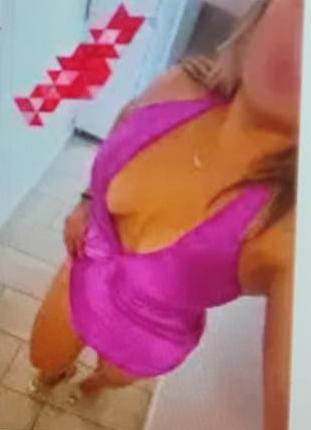 Rubia guapísima disponible 24h