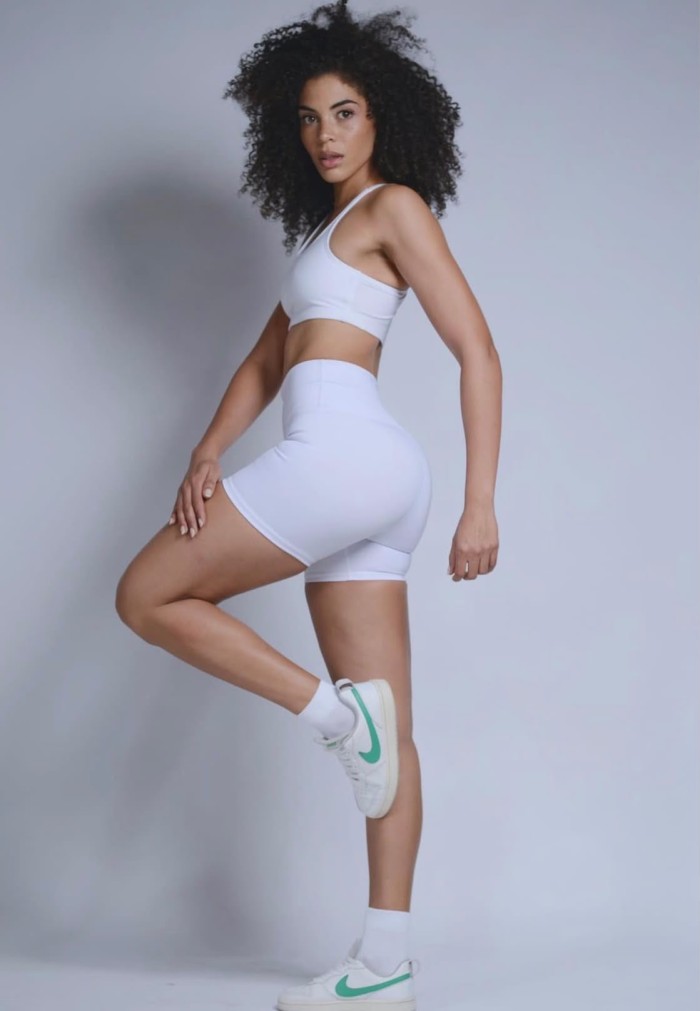 Colombiana exótica recien llegad