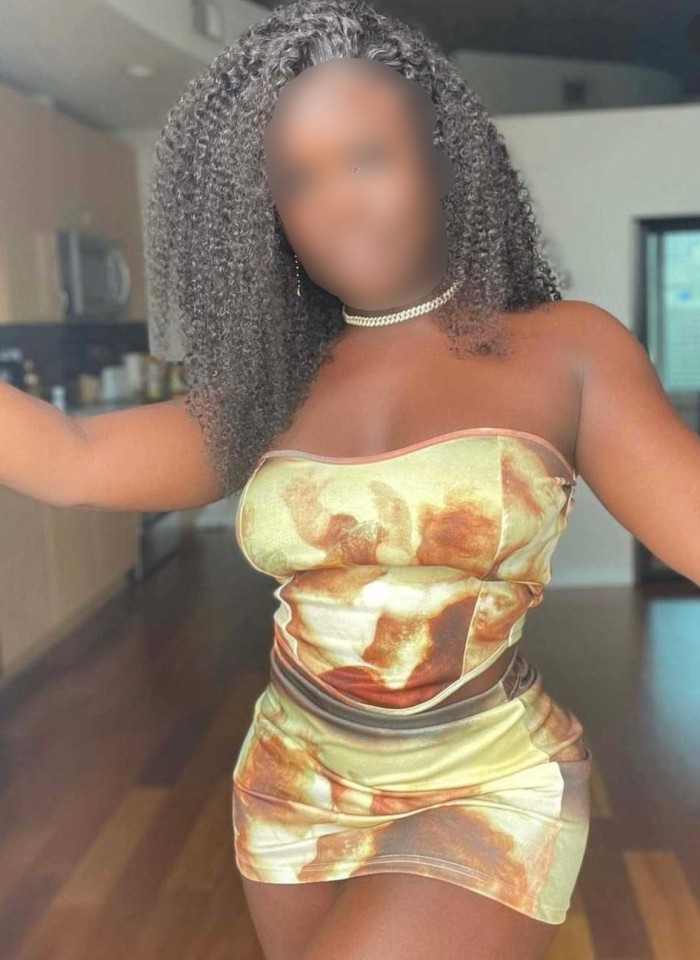 EN ELCHE SEXO LUJURIA MORENA DESEOSA DE SEXO