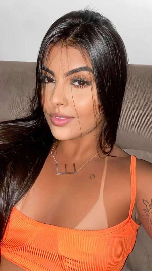 MELANIE SEXO SIN LIMITES EN EL PUERTO DE SANTA MARÍA