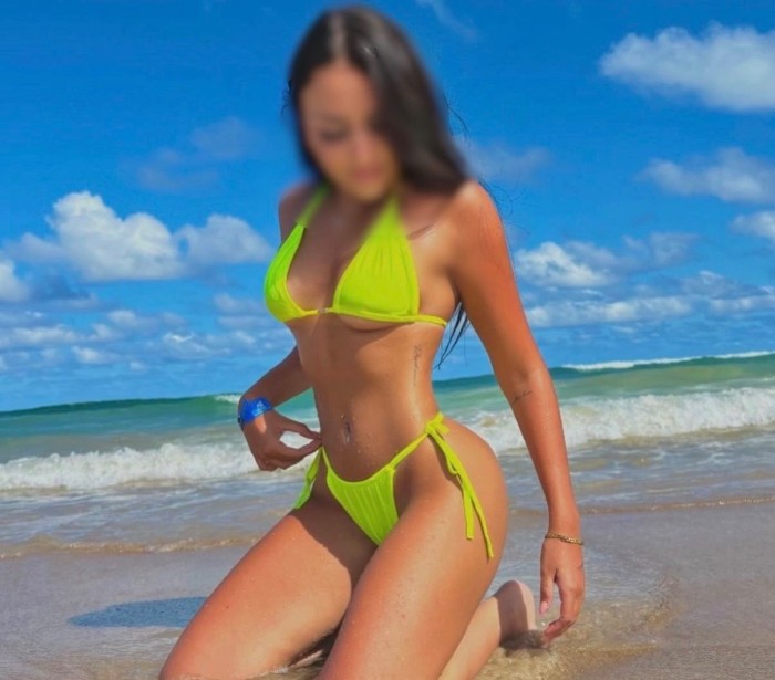 JOVENCITA EXOTICA BELLA COQUETA ENCANTADORA COMPLA