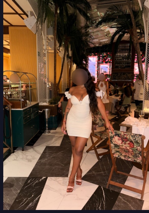 VEN Y COMETE ESTE DELICIOSO COÑO