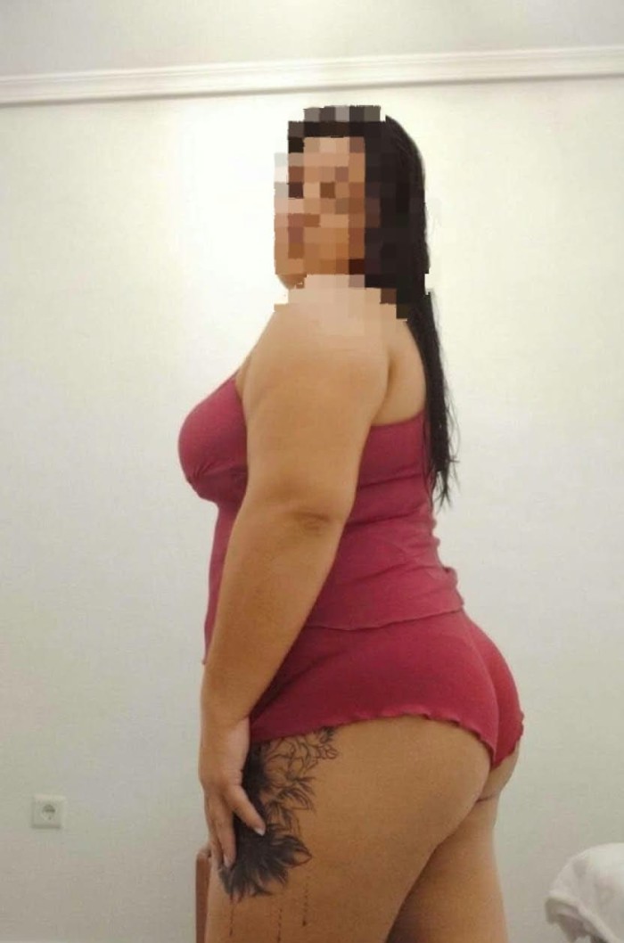 MIA NOVEDAD ARDIENTE FIESTERA MORBOSA DISCRETA EN TOMELLOSO