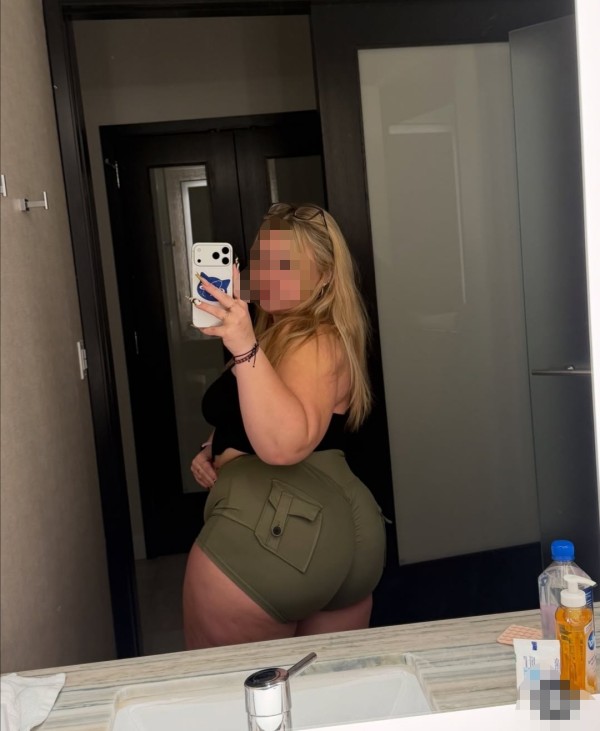RUBIA PRECIOSA PURO MORBO Y PLACER TETONA CULONA