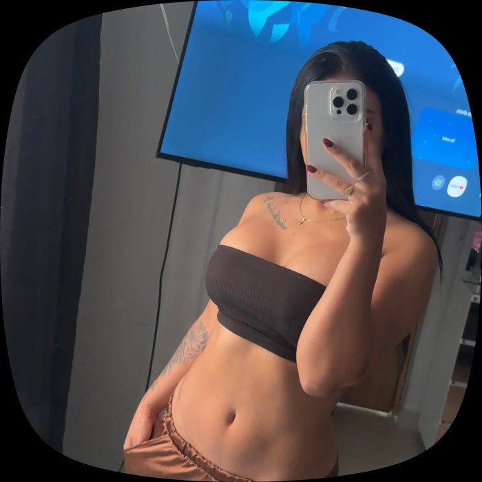 NOVEDAD SARA ! JOVENCITA FIESTERA MORBOSA JUGUETONA DISCRETA EN LA LINEA
