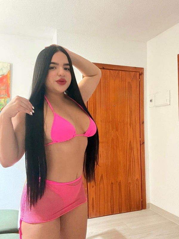 ¡VENEZUELA PRESENTE! NICOL Los Cristianos FIESTERA