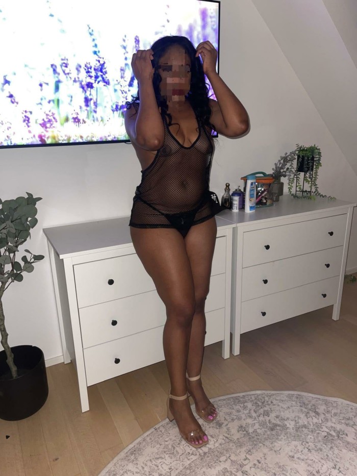 Morena sensual y elegante, una belleza que enamora