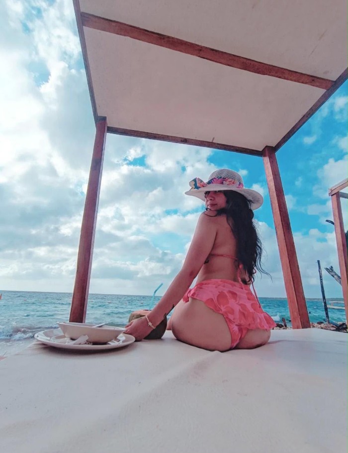 Megan tu ama dominante de verdad Experiencia única