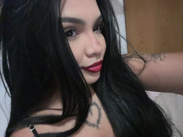 EN MURCIA ARDIENTE VENEZOLANA SENSUAL FIESTERA