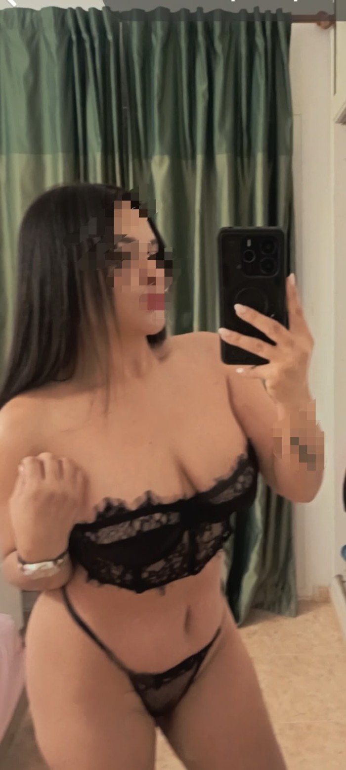 EN IBIZA SEXO LUJURIA A TOPE ESCORT DESEOSA