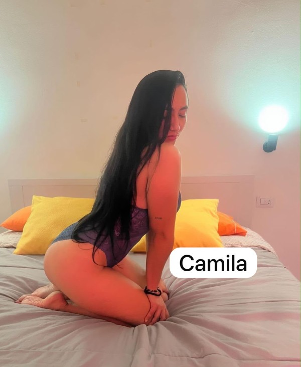 Ardientes y sensuales chicas en la Noria, muy encantadoras