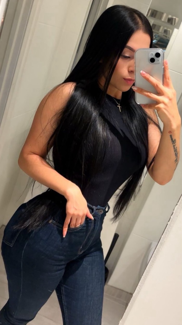 NOVEDAD LATINA GUARRA FIESTERA AMA Y SENSUAL