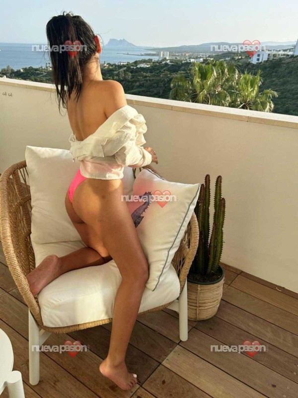 Dulce jovencita, independiente, SQUIRTING,PAREJAS