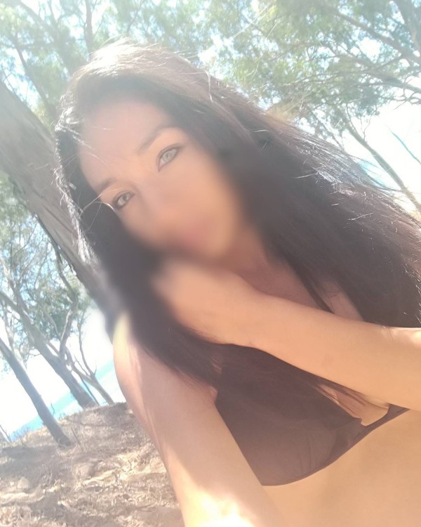 Dulce jovencita, independiente, SQUIRTING,PAREJAS