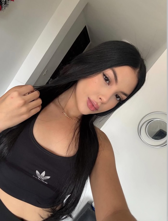 EN BARCELONA ESCORT ARDIENTE RECIEN LLEGADA DESEOS