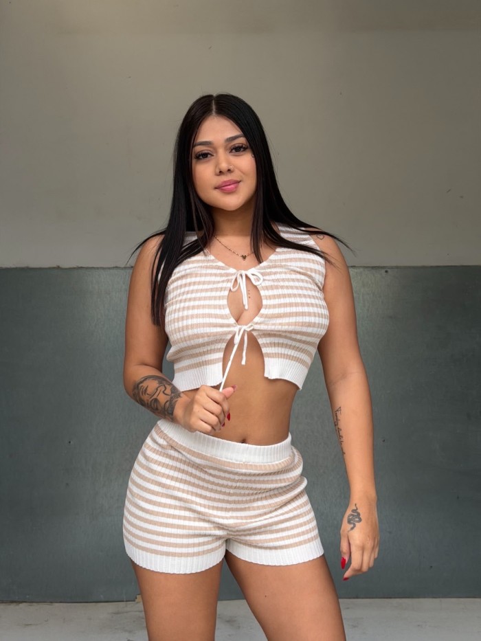 Sweet and angelic young Latina new in your area