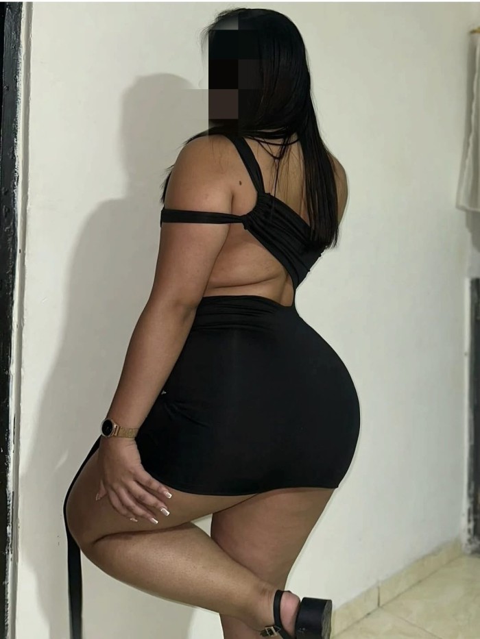 CALIENTE FOGOSA SEDUCTORA DESEOSA DE SEXO